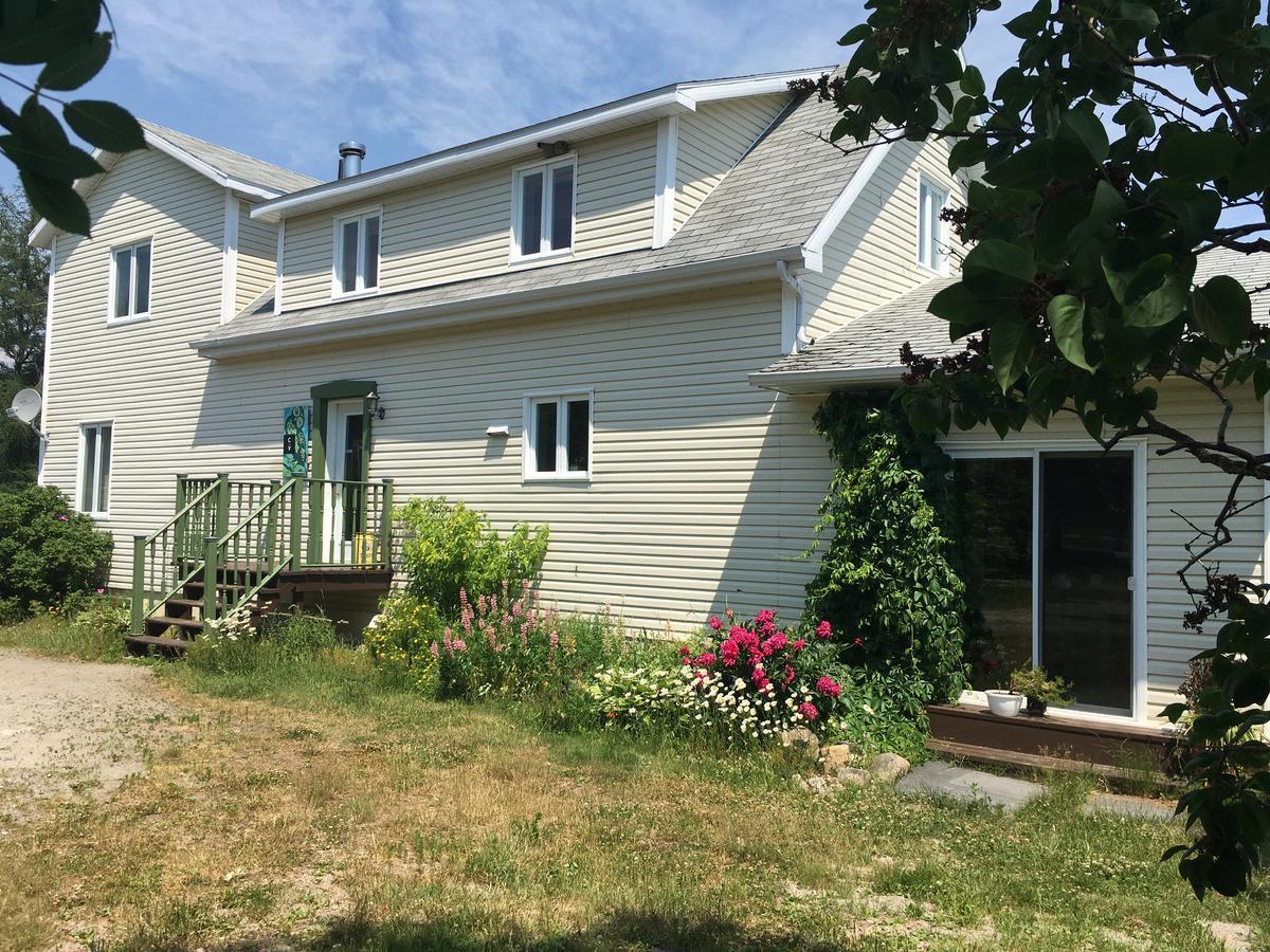 La Chouette Viree Grandes-Bergeronnes Exterior photo